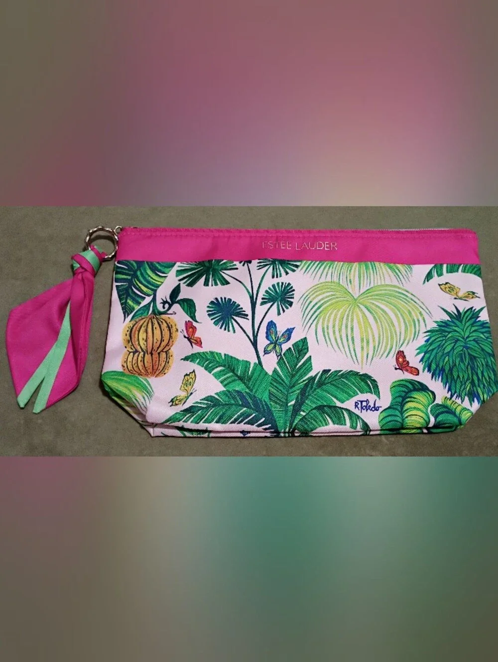 Estēe Lauder Make-up Bag Bundle